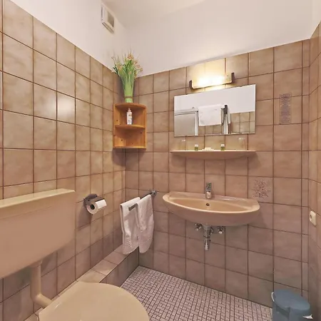 Huelsmann Garni Hotel Stadland