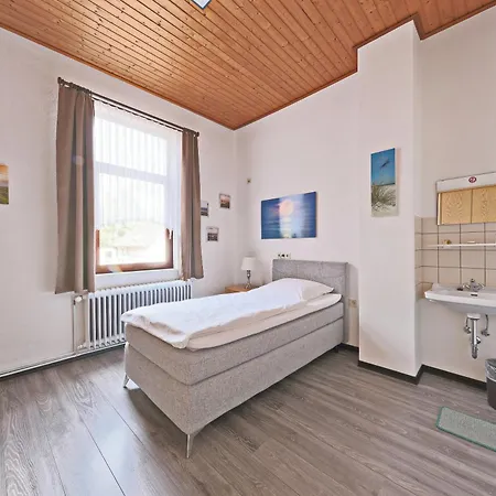 Huelsmann Garni Hotel *