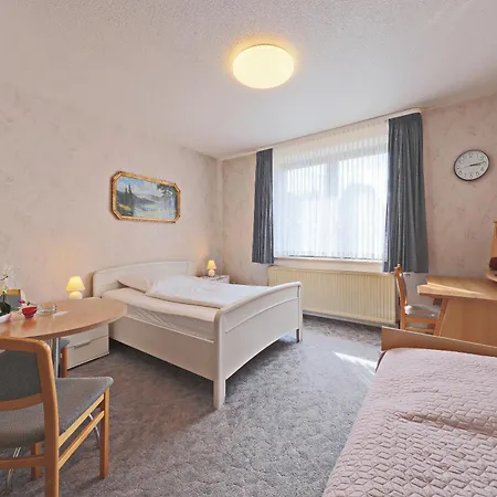 Huelsmann Garni Hotel Stadland